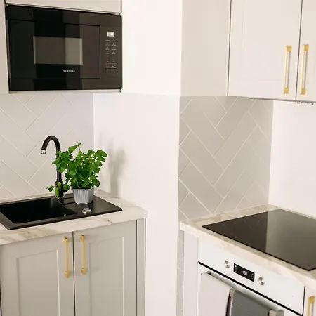 Апартаменты Magic Place Ii - Francuska Park - Free Garage - Self Check-in